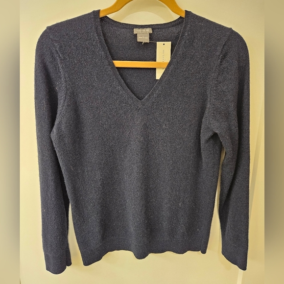 NWT - Cashmere Ann Taylor Navy Blue Sweater - Size L - Picture 4 of 6